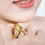 蝶の翼 彫り羽 オリジナルデザイン	ゴールド色・金メッキ・サイズ 6 の指輪 - 画像 (4)