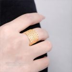影の彫り 隙間の光 オリジナルデザイン    ゴールド色・金メッキ・サイズ 6 の指輪 - 画像 (4)
