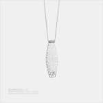 影の彫り 隙間の光 オリジナルデザイン	シルバー色・銀製・長サイズネックレス - 画像 (3)